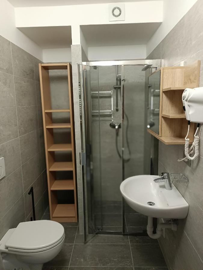 Hotel Gufo Depandance Bormio Esterno foto