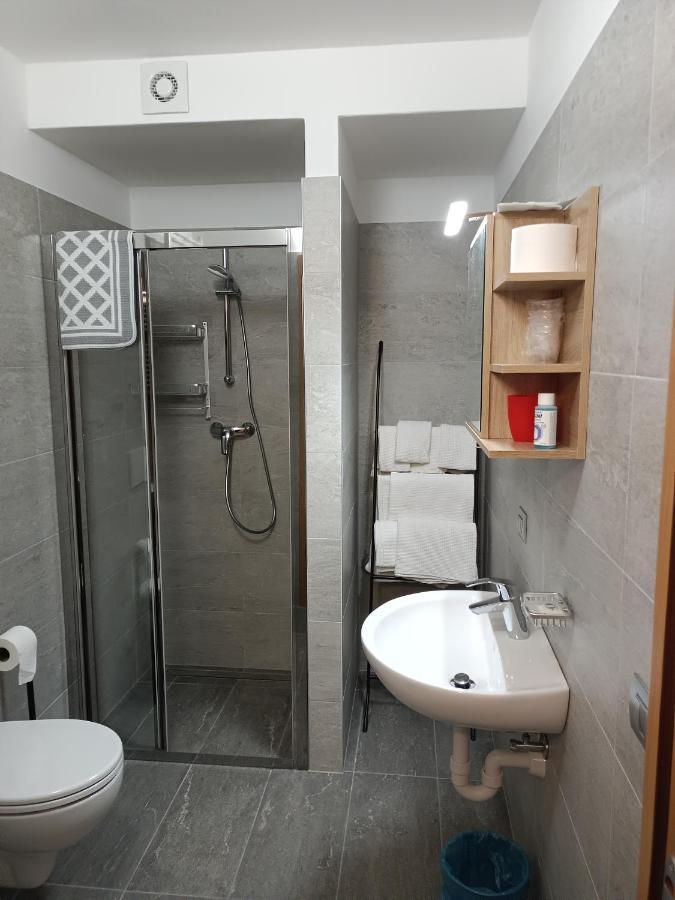 Hotel Gufo Depandance Bormio Esterno foto