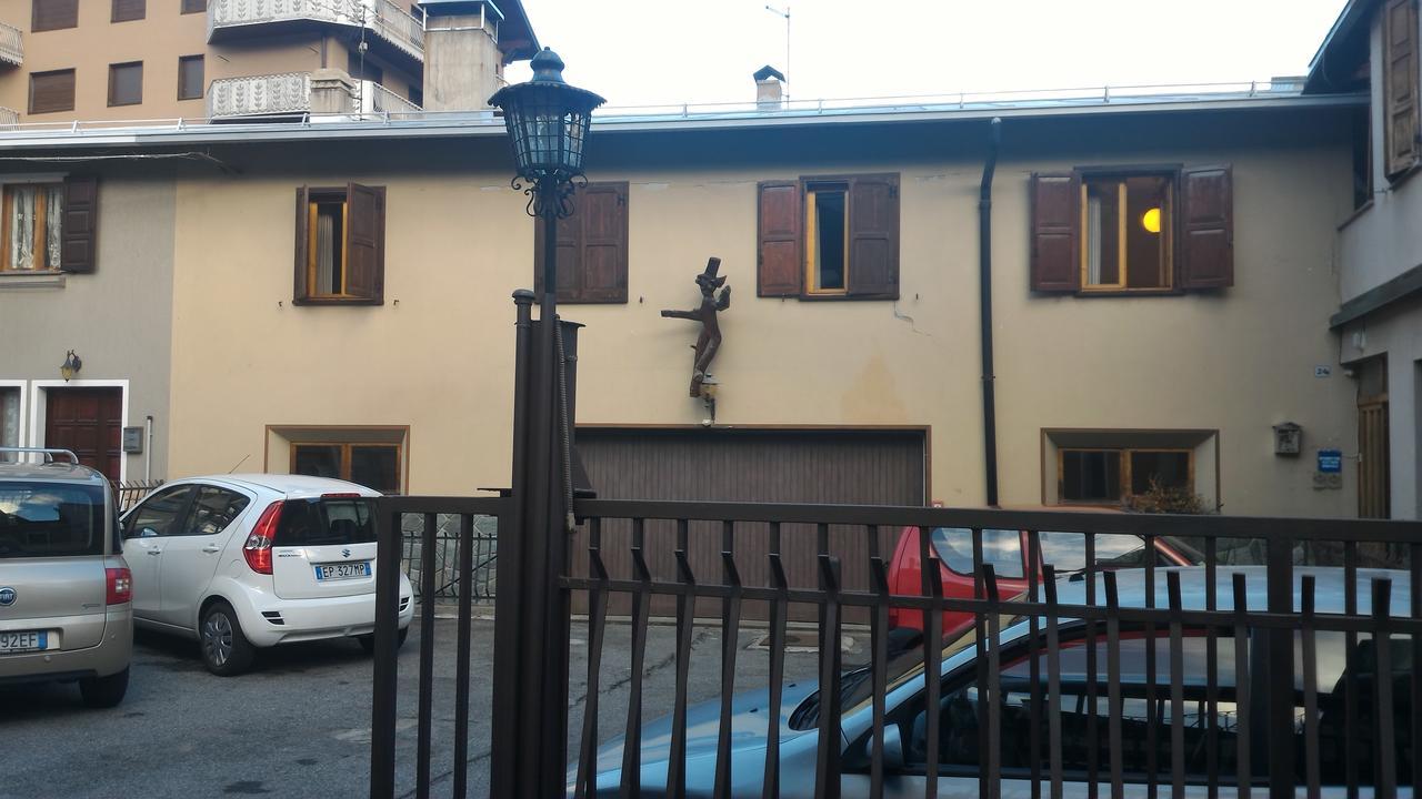 Hotel Gufo Depandance Bormio Esterno foto